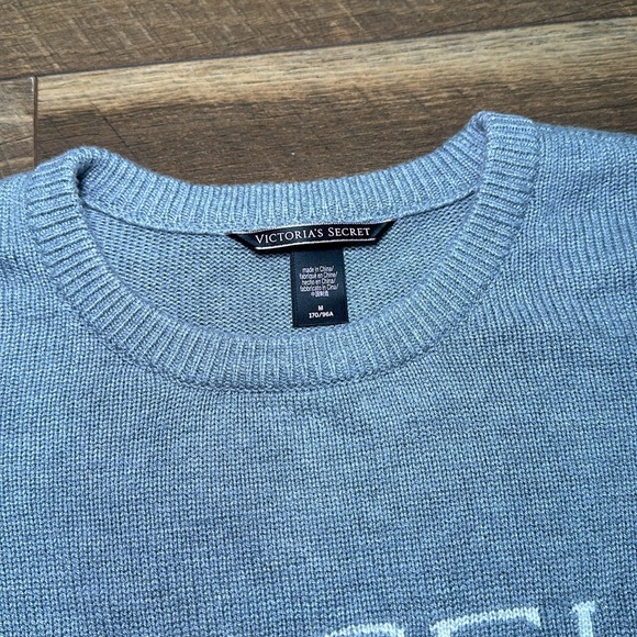 Victoria’s Secret Angel Crewneck Sweater - Picture 5 of 9